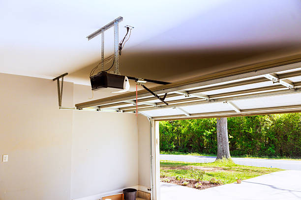 Top rated local Garage Door specialists in Burbank, WA